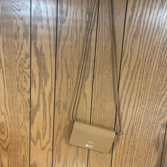 Henri Bendel Leather Wallet - Picture 12 of 14